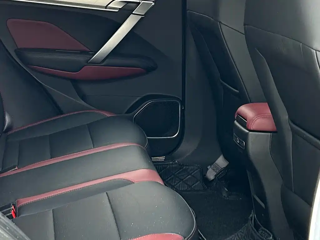 Geely Binyue 2021 1.4T DCT
