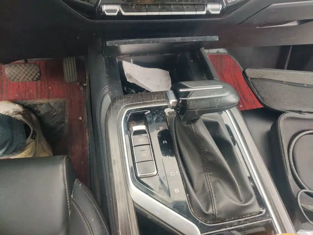 Wuling Jiachen — миниатюра 15