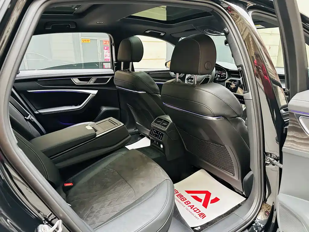 Audi A6L — миниатюра 11