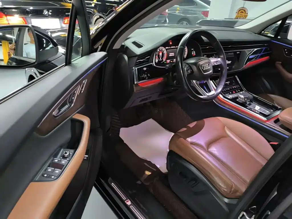 Audi Q7 — миниатюра 16