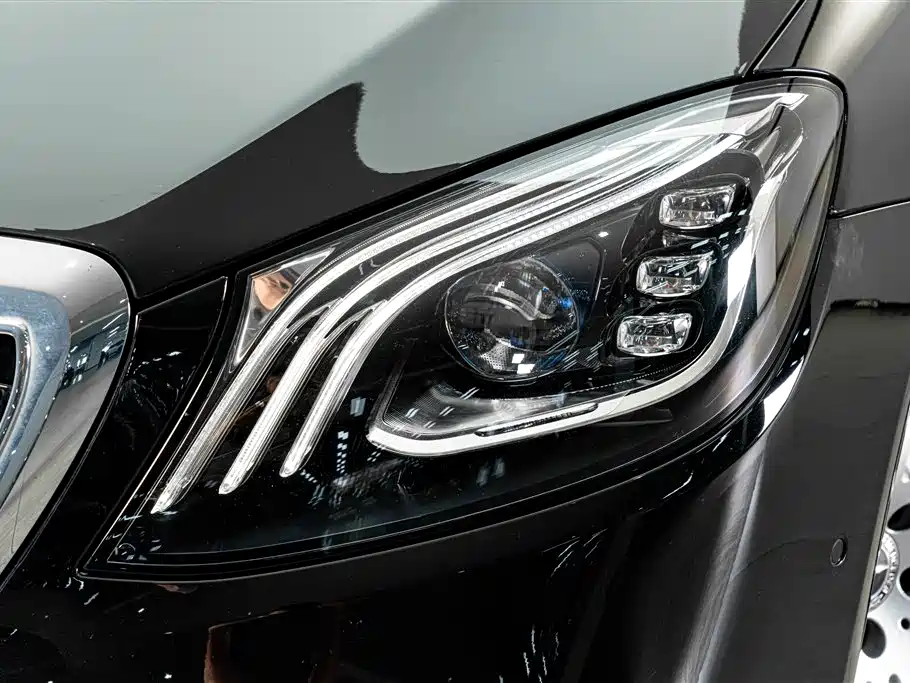 Mercedes-Benz S-Class — миниатюра 4