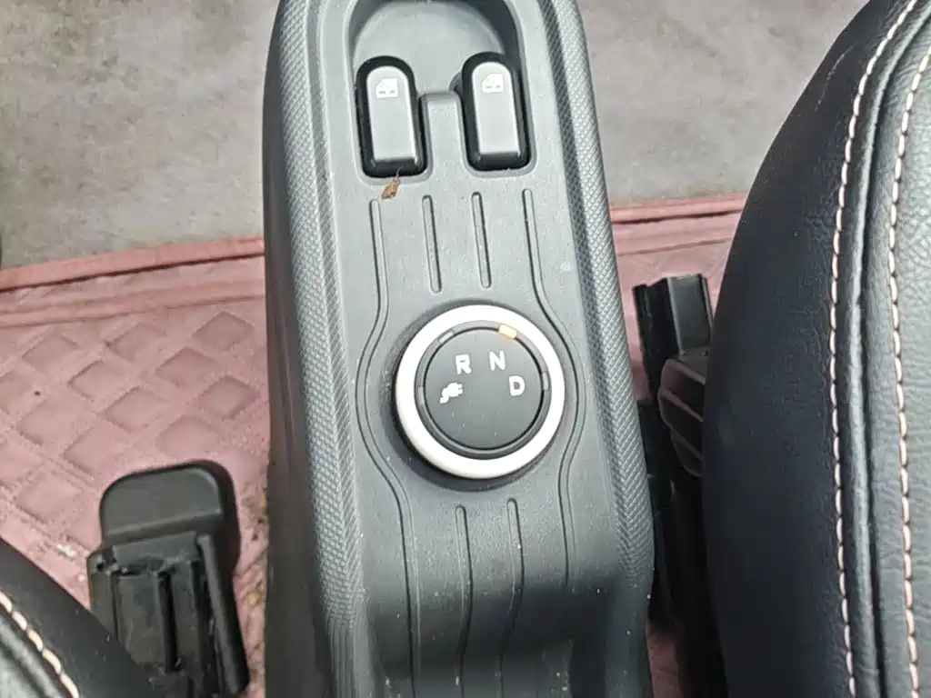 Wuling MINIEV — миниатюра 14