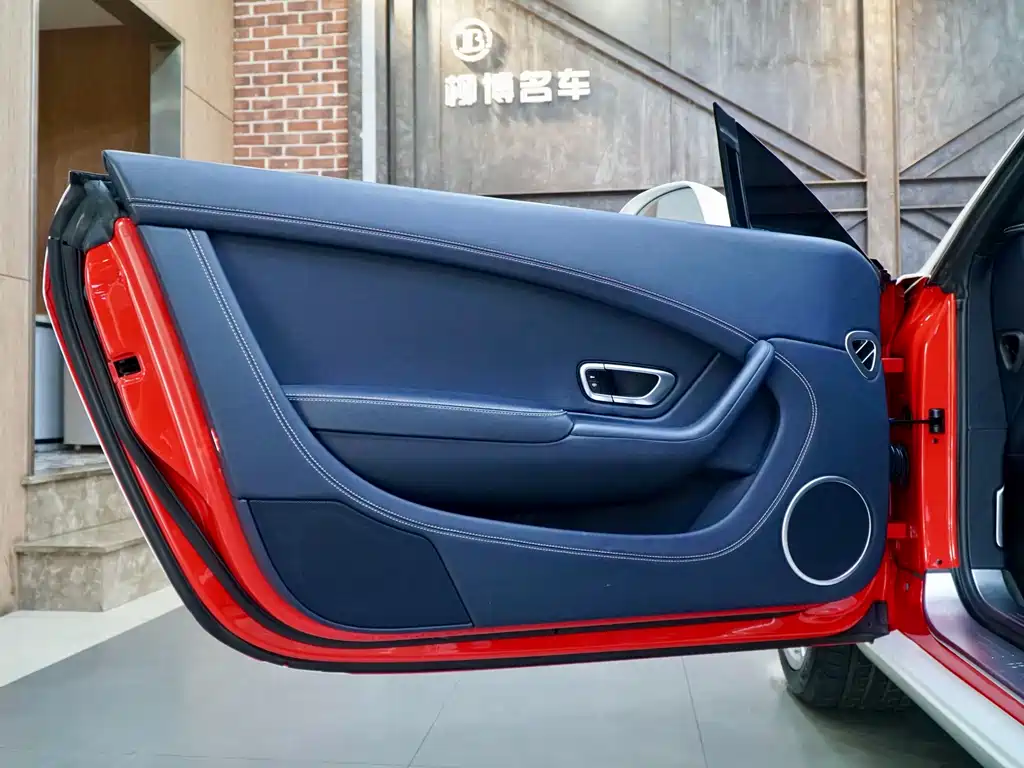 Bentley Continental — миниатюра 15