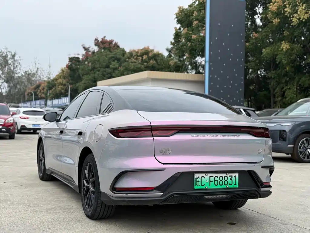 BYD Han — миниатюра 9