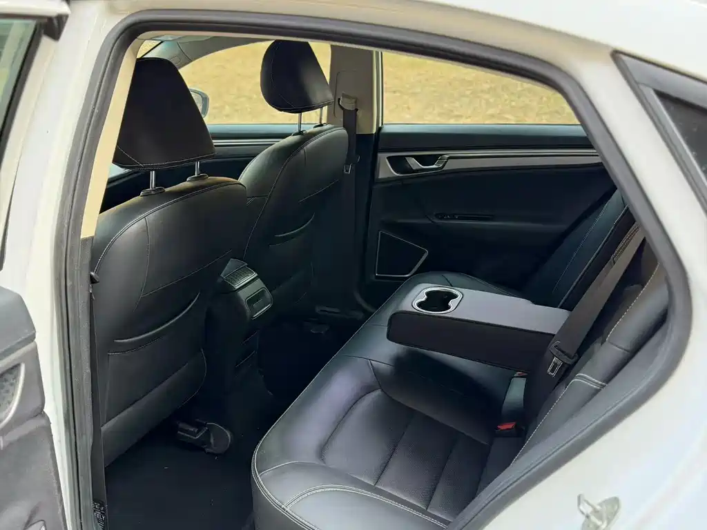 GEELY AUTOMOBILE EMGRAND GL