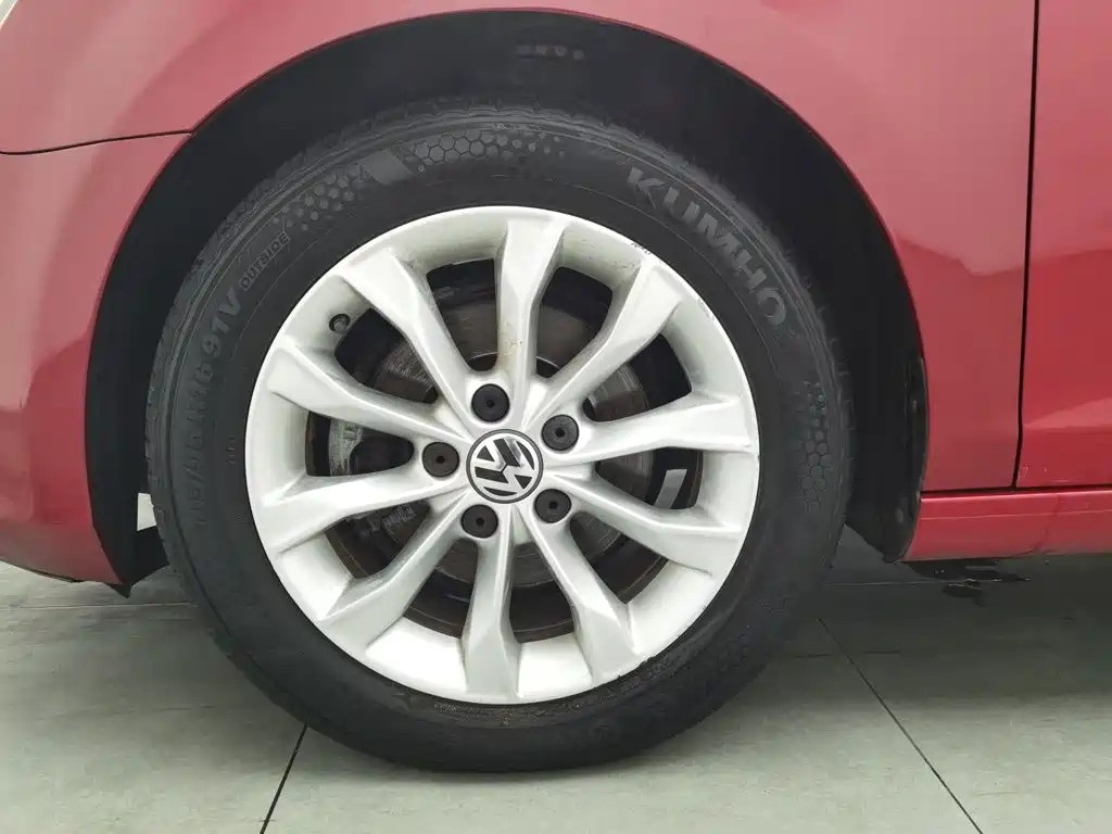 Volkswagen Golf — миниатюра 17