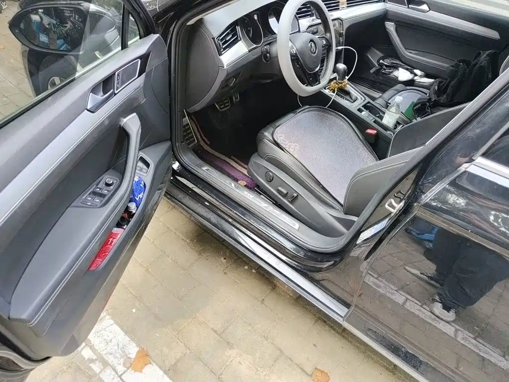Volkswagen Magotan PHEV — миниатюра 12