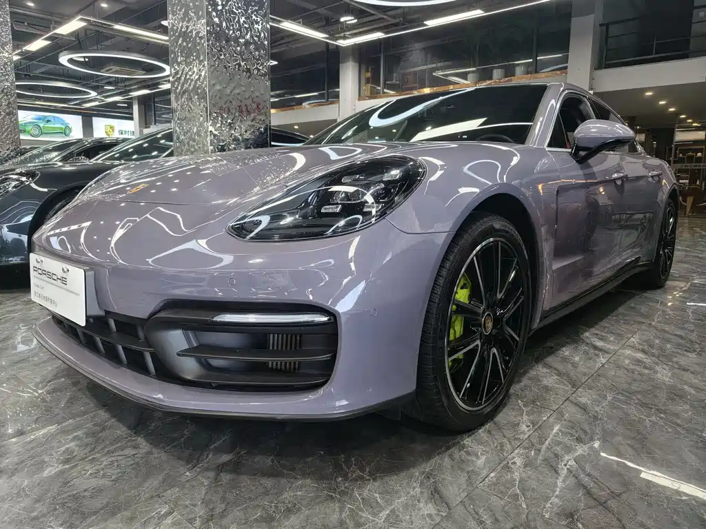 Porsche Panamera 2024