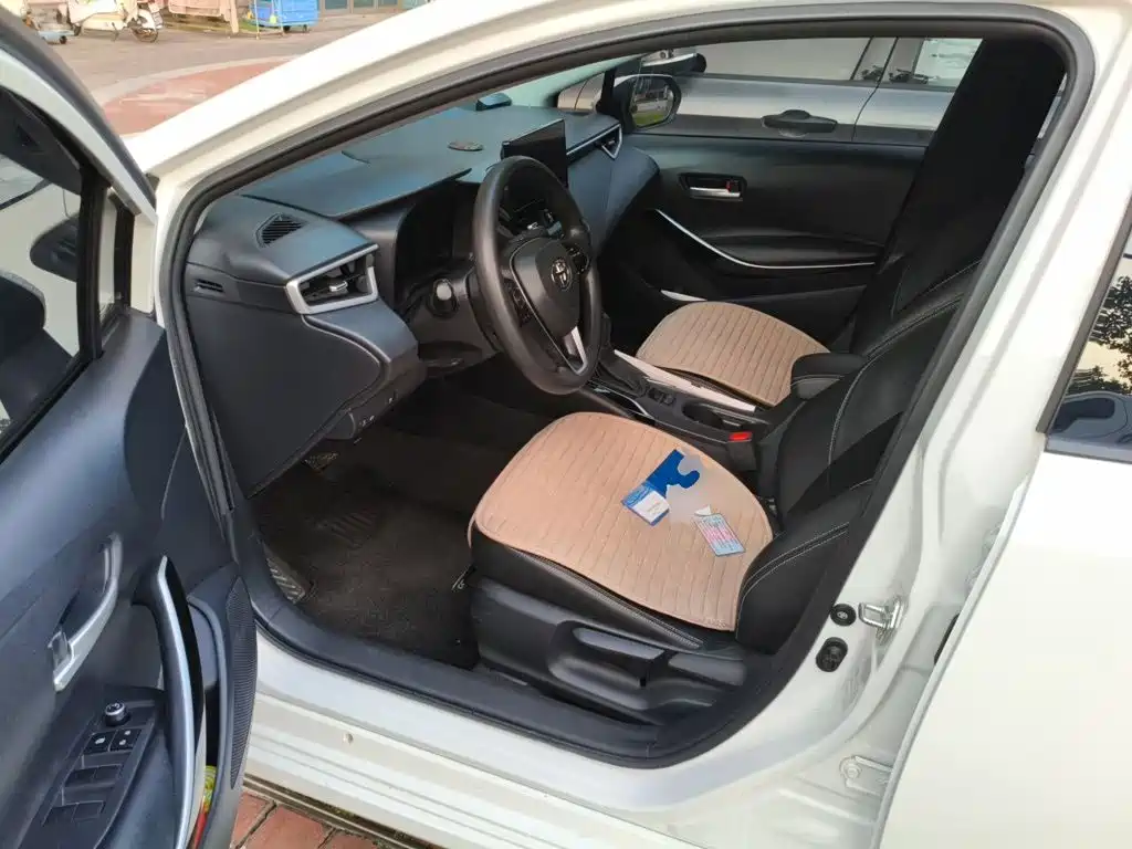 Toyota Corolla — миниатюра 17
