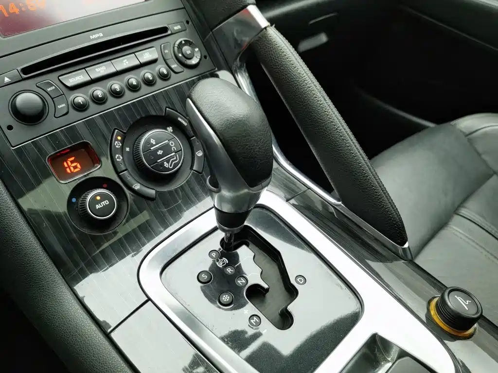 Peugeot 3008 — миниатюра 13