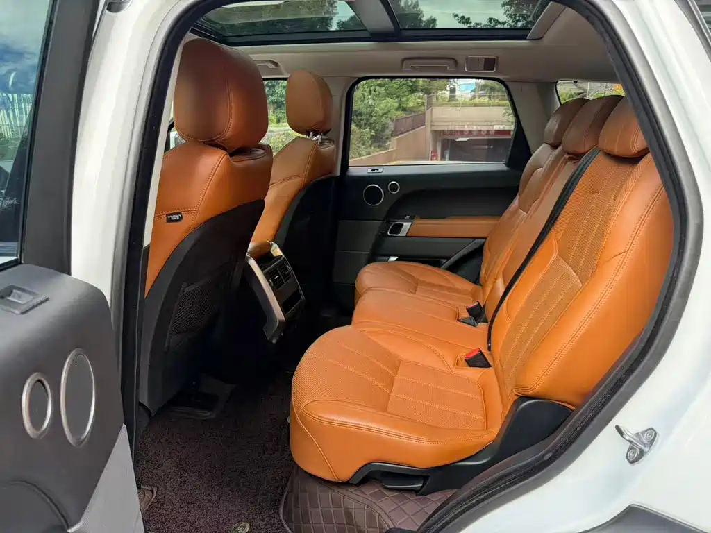 Land Rover Sport — миниатюра 6