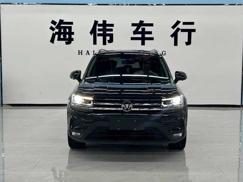 Volkswagen Tharu - фото 2