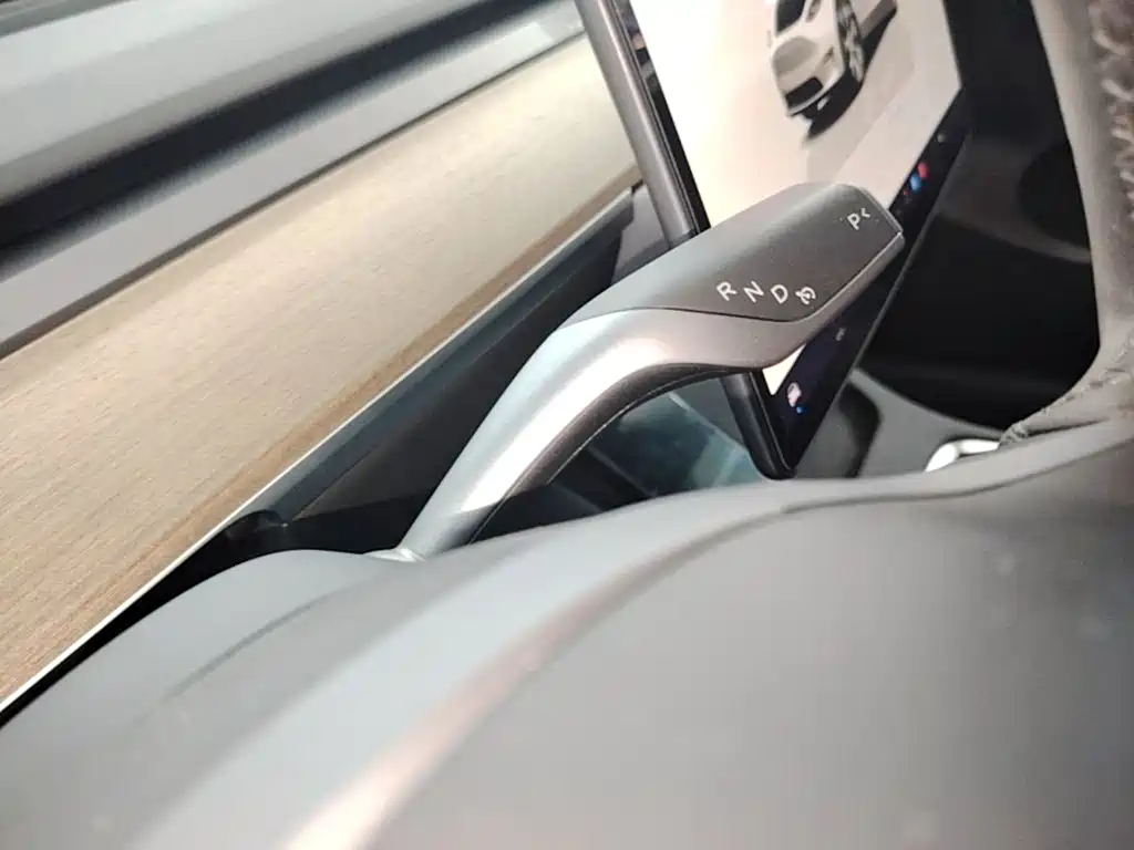 Tesla Model Y — фотографии объявления, Фото 14