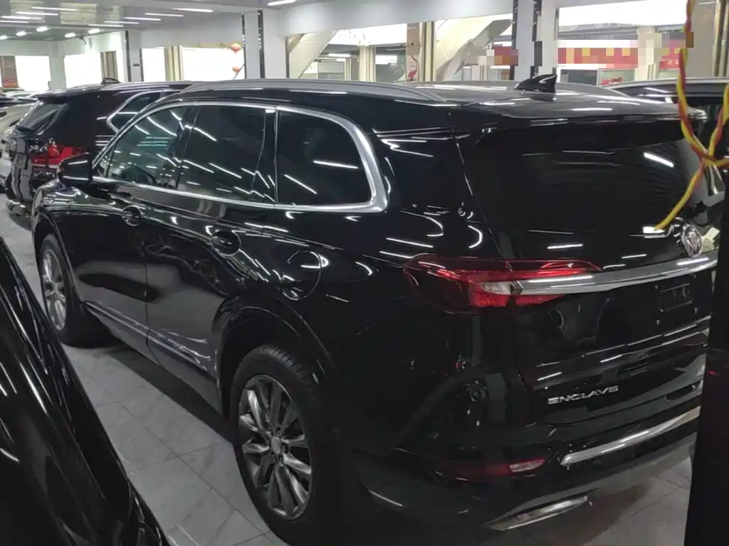 Buick Enclave — миниатюра 5