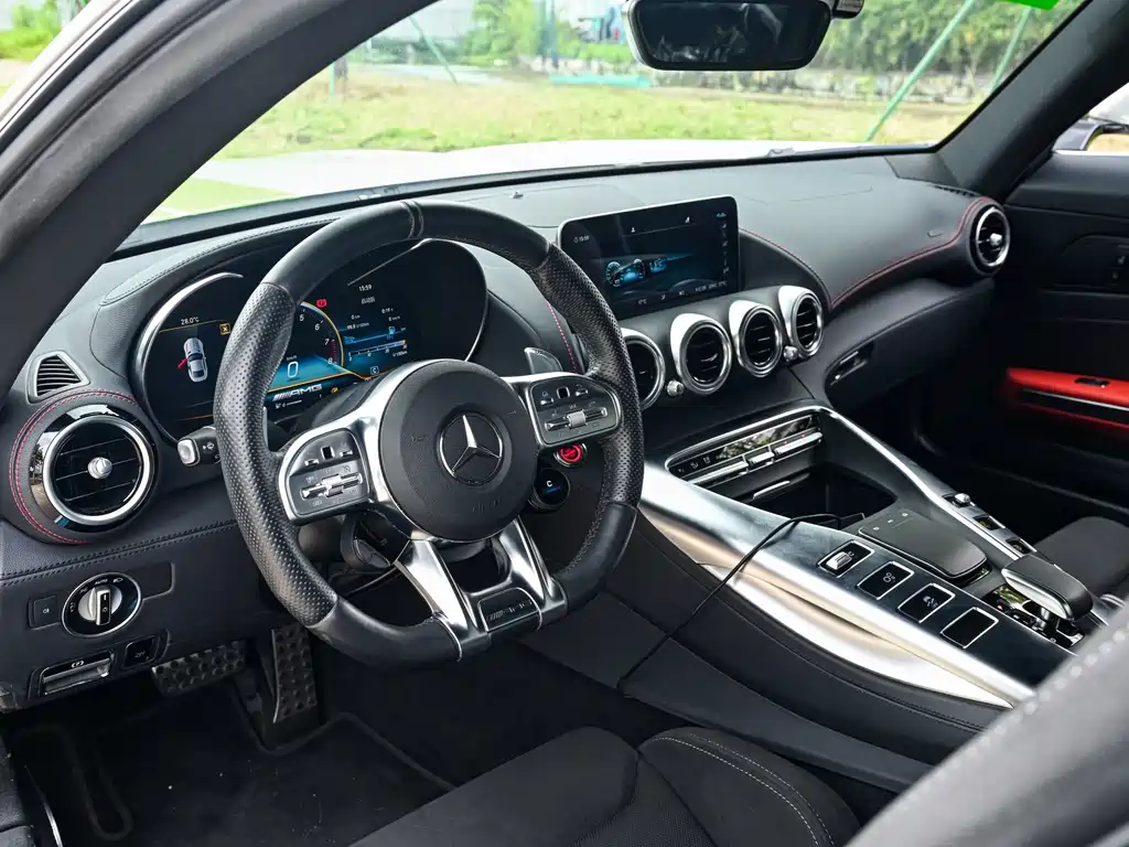Mercedes-Benz AMG GT — миниатюра 27