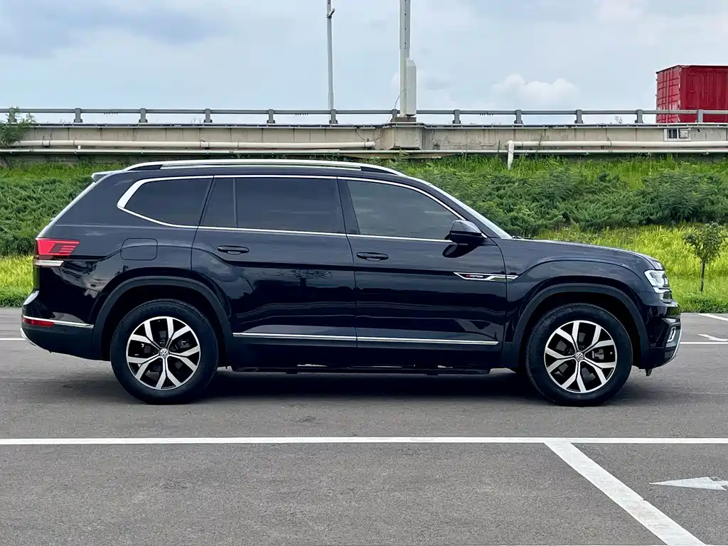 Volkswagen Teramont — миниатюра 17