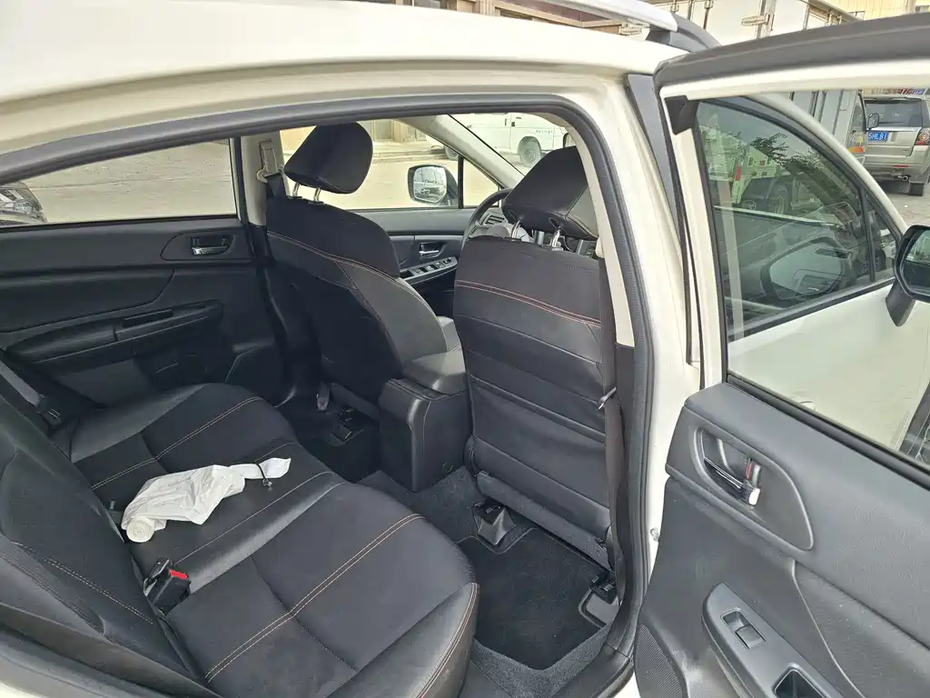 Subaru XV — миниатюра 6