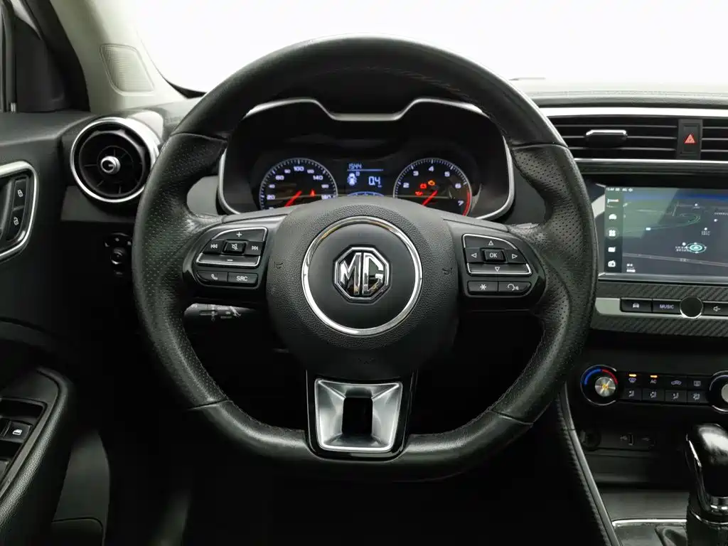 MG ZS — миниатюра 11
