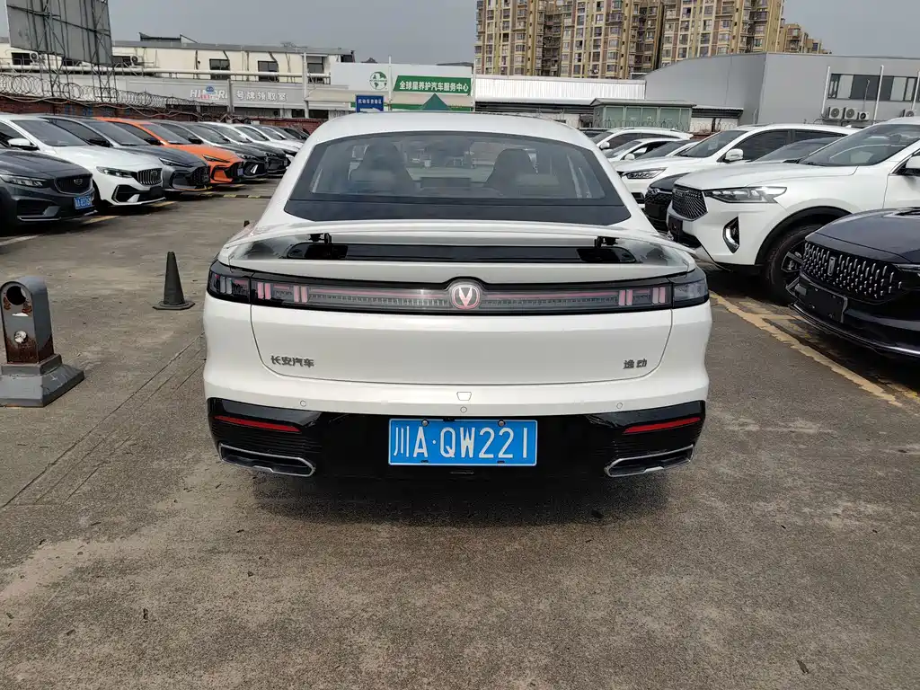 Changan Eado — миниатюра 12