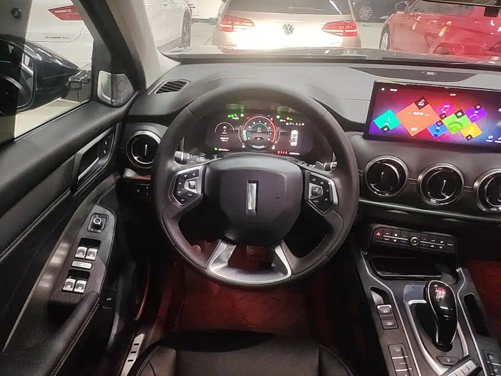 Wey Wey VV6 — миниатюра 11