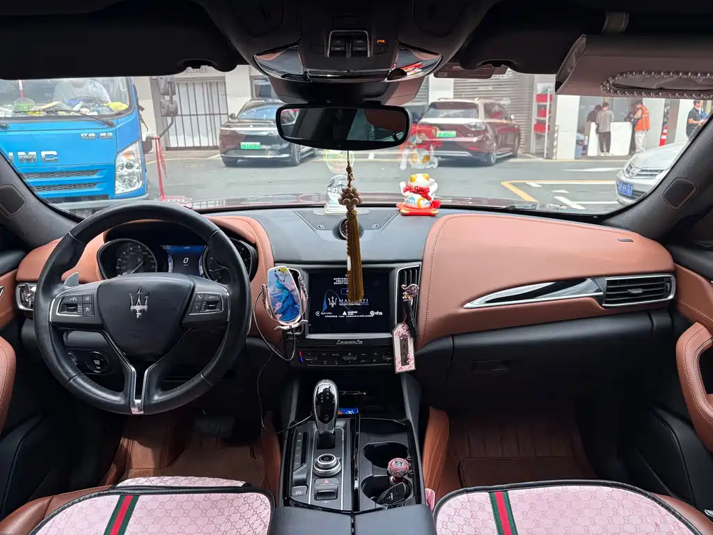 Maserati Levante — миниатюра 9