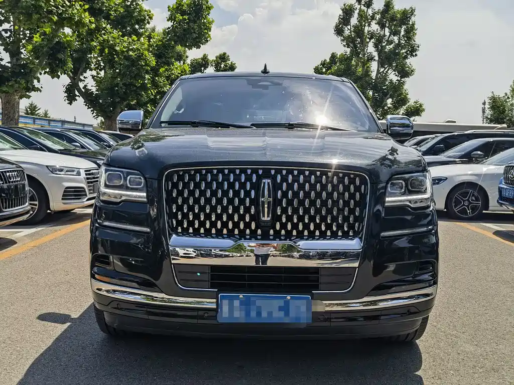 Lincoln Navigator 2024 3.5T