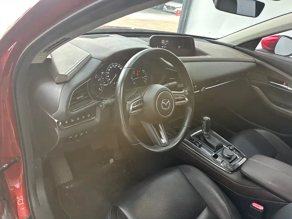 Mazda CX-30 — миниатюра 6