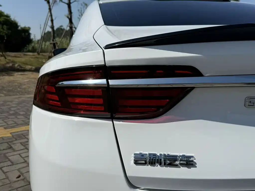 GEELY AUTOMOBILE XINGRUI