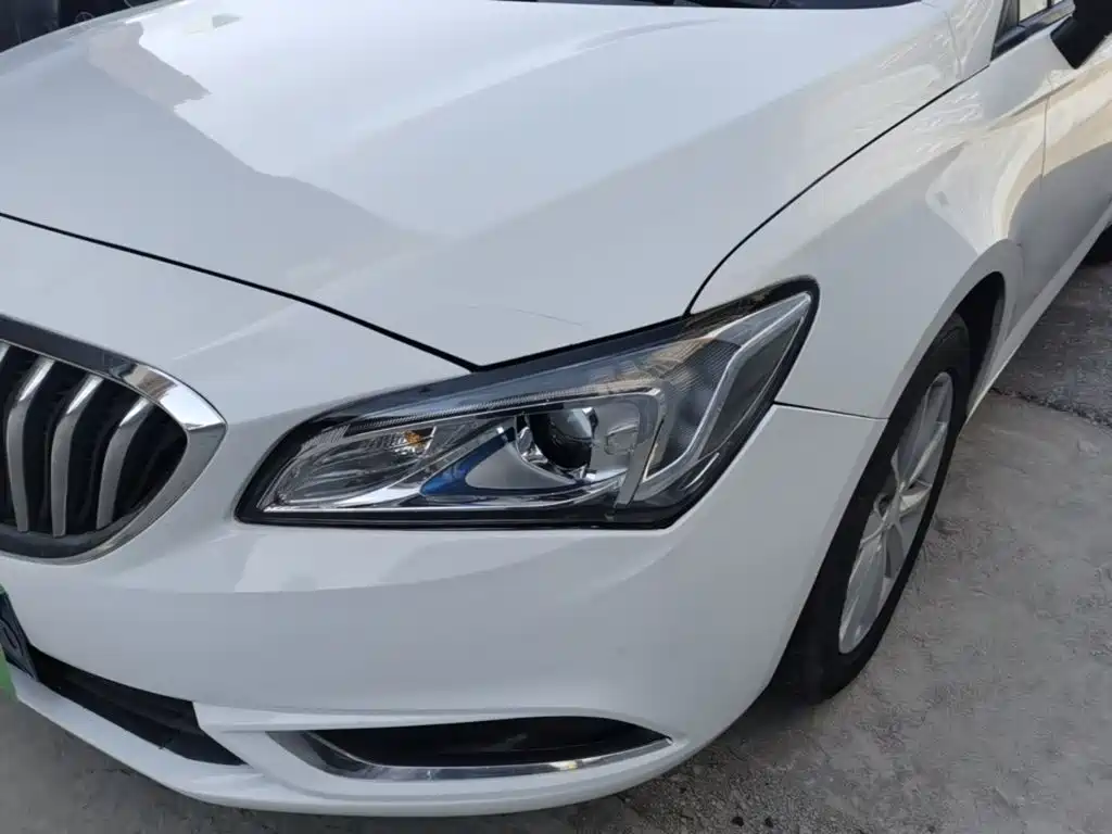 Buick Verano — миниатюра 24