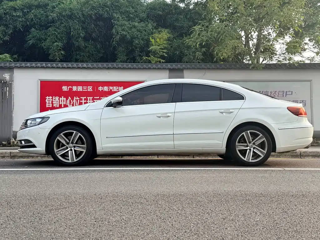 Volkswagen CC — миниатюра 3