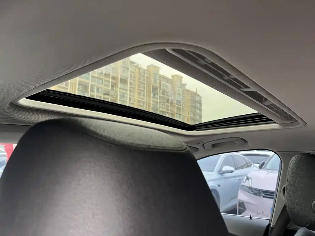 BMW 3 Series — миниатюра 7