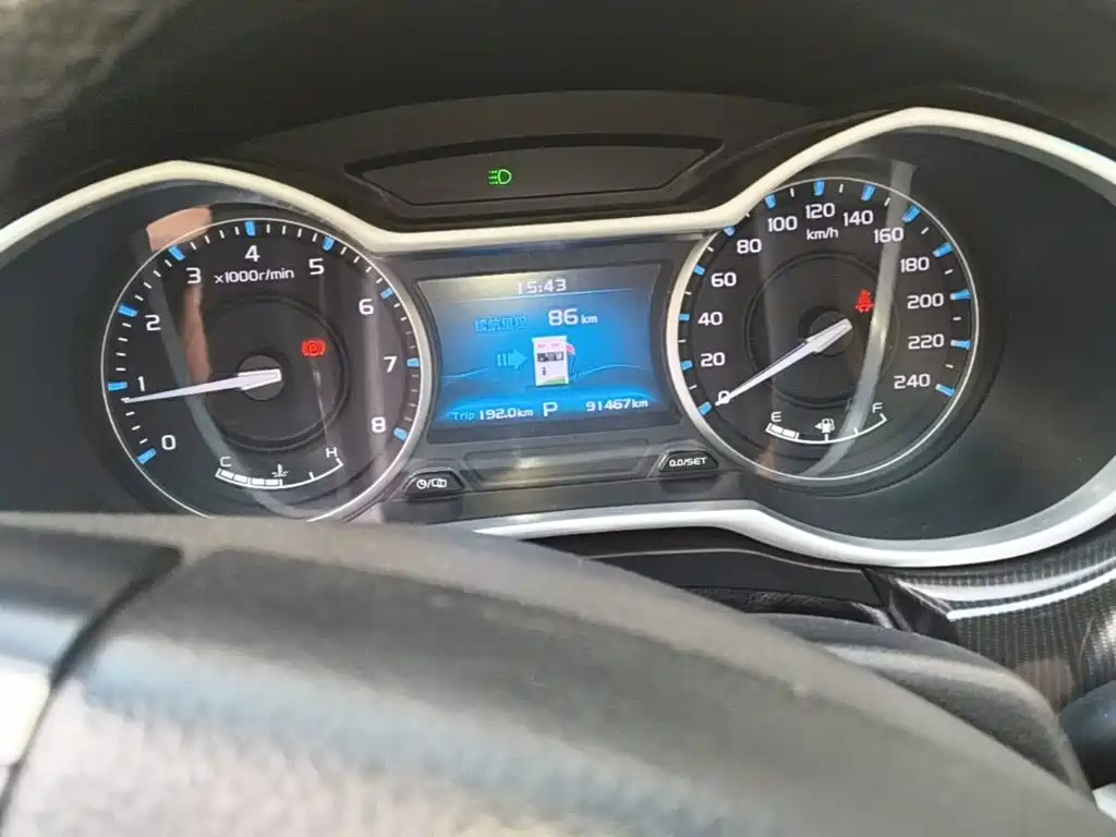 Geely Emgrand — миниатюра 12