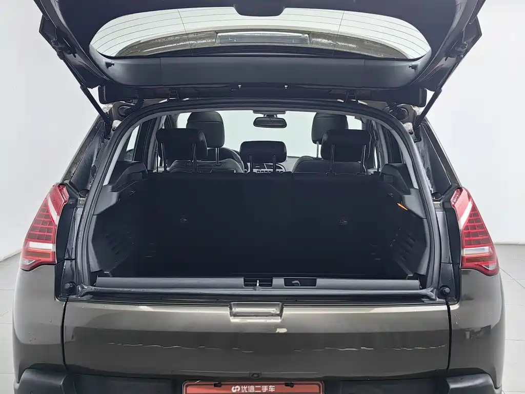 Peugeot 3008 — миниатюра 16