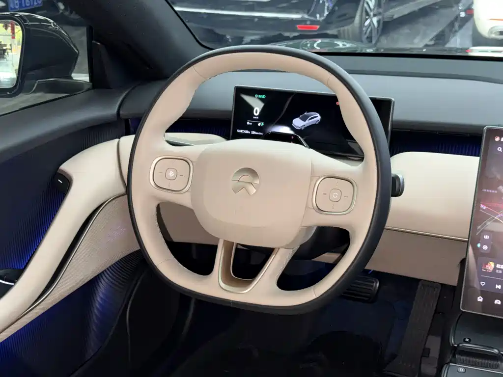 NIO ET5T — миниатюра 13