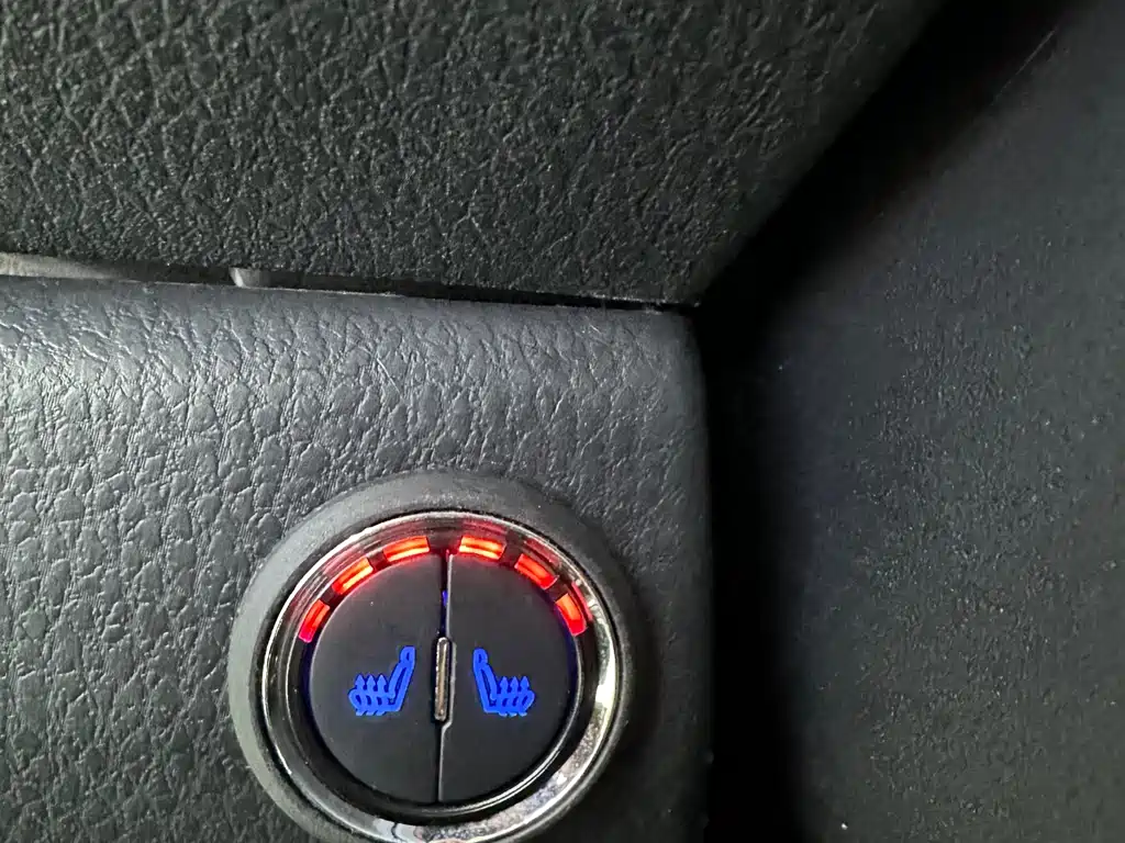 TOYOTA YARIS L ZHIXUAN