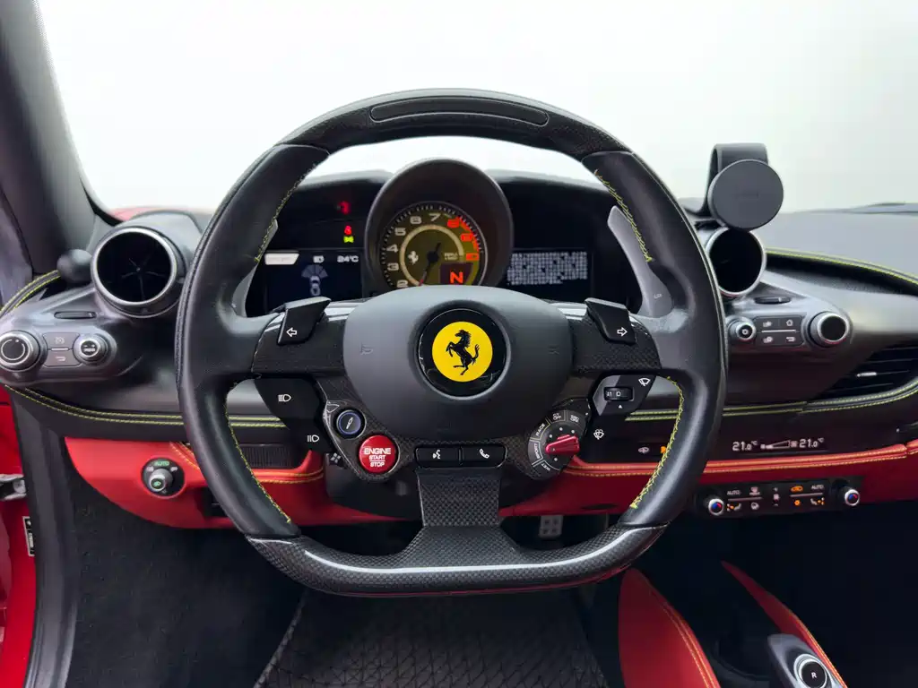 Ferrari F8 — миниатюра 18