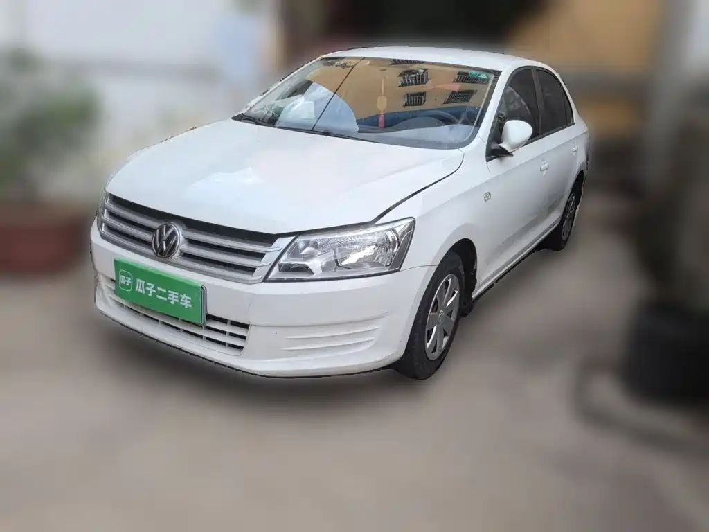 Volkswagen Santana — миниатюра 2