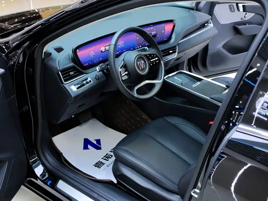 Buick LaCrosse — миниатюра 17