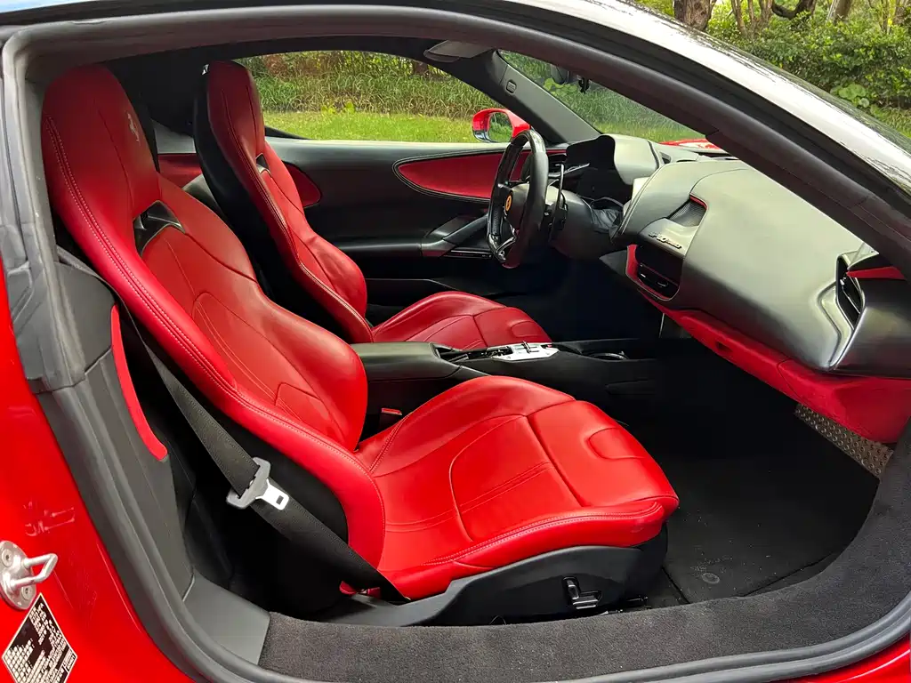 Ferrari SF90 — миниатюра 10