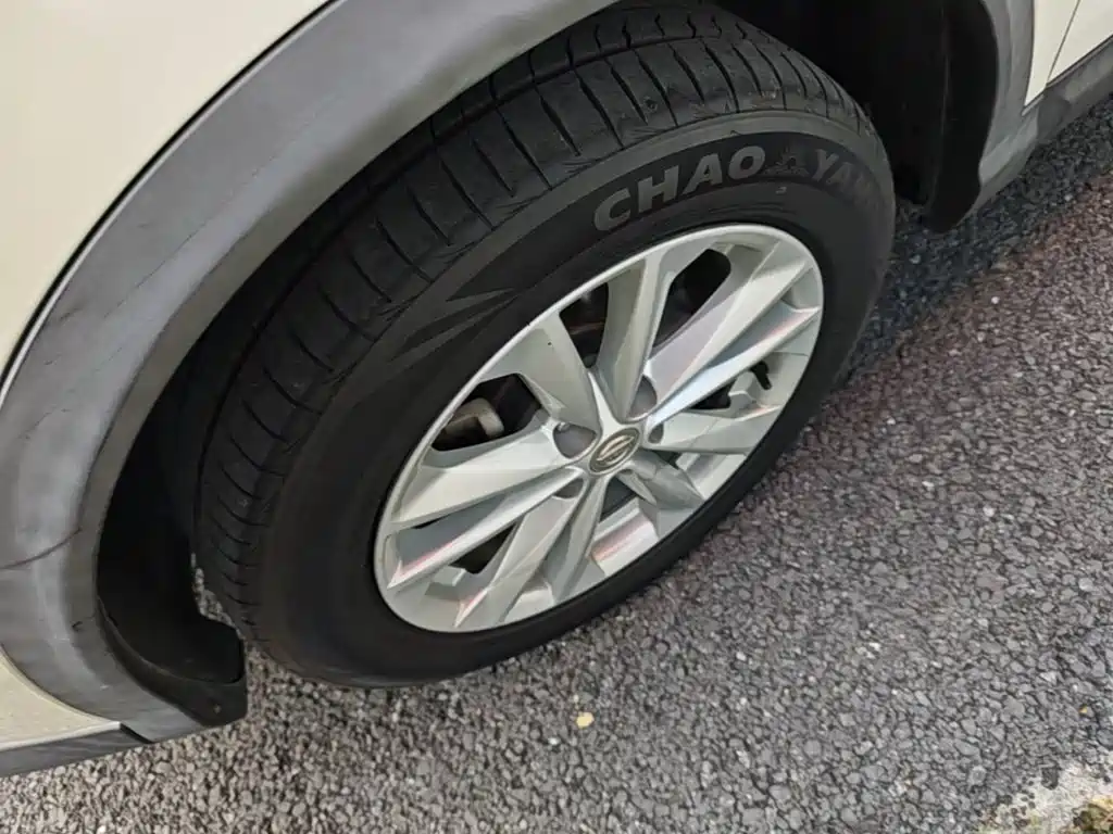 Nissan Qashqai — миниатюра 23