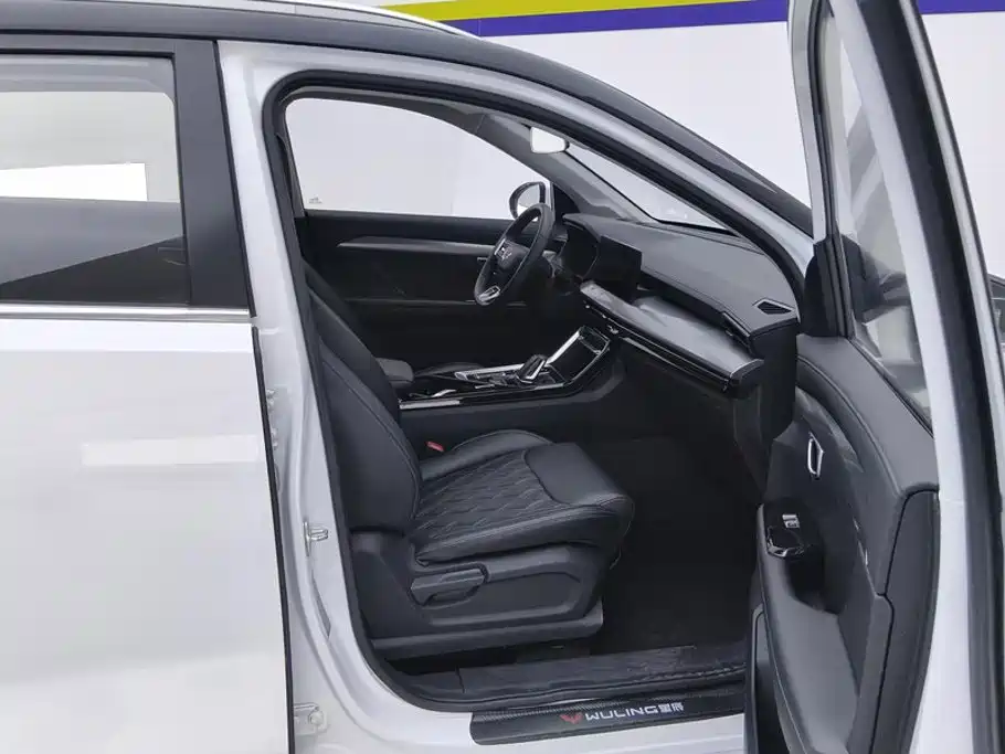 Wuling Xingchen — миниатюра 8