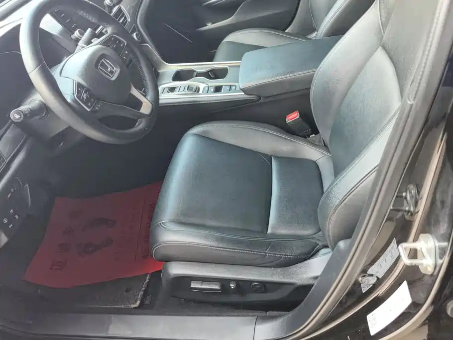 Honda Accord — миниатюра 9