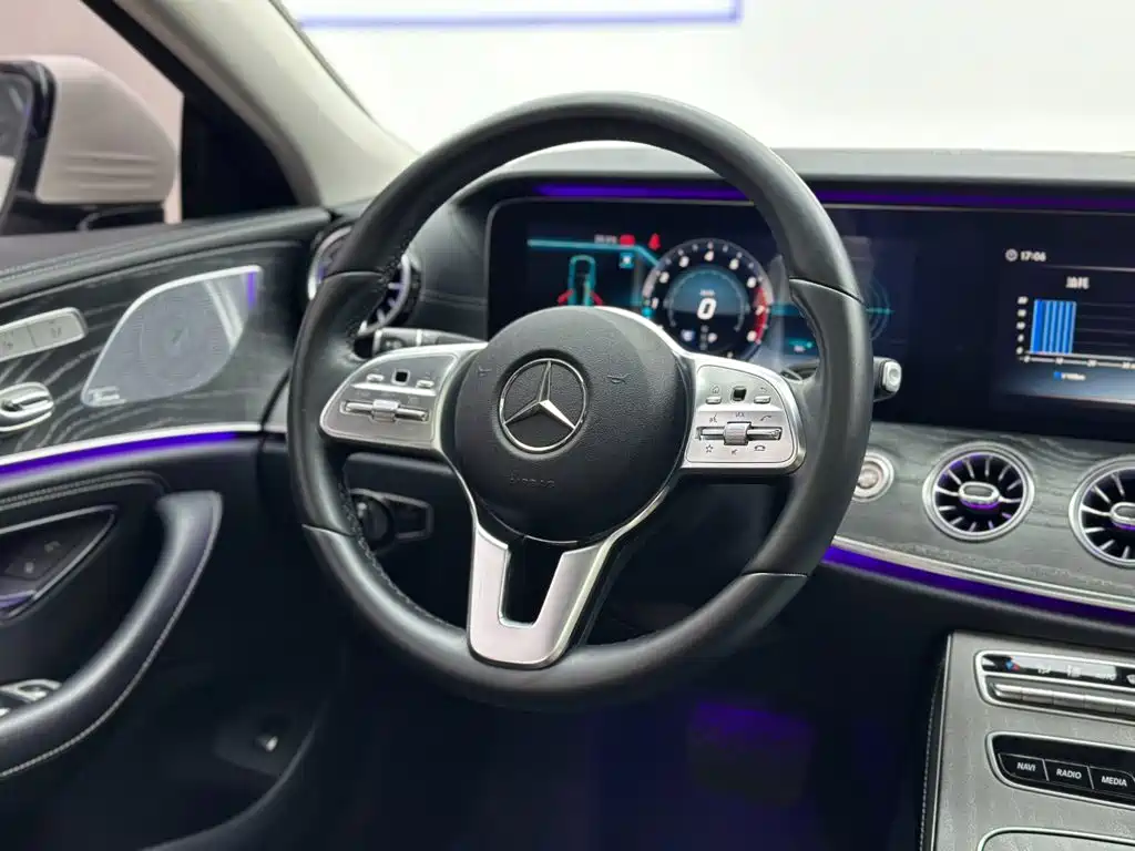 Mercedes-Benz CLS — миниатюра 13