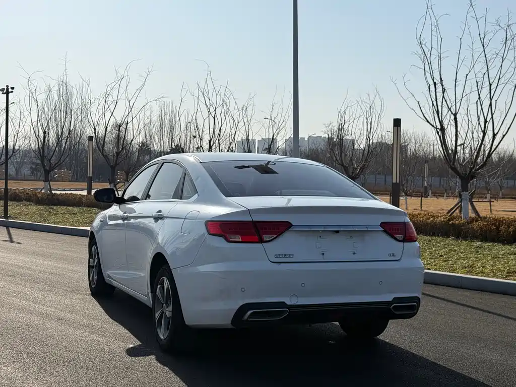 GEELY AUTOMOBILE EMGRAND GL