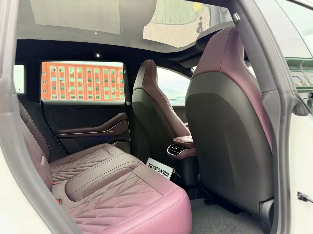NIO ET5T — миниатюра 13
