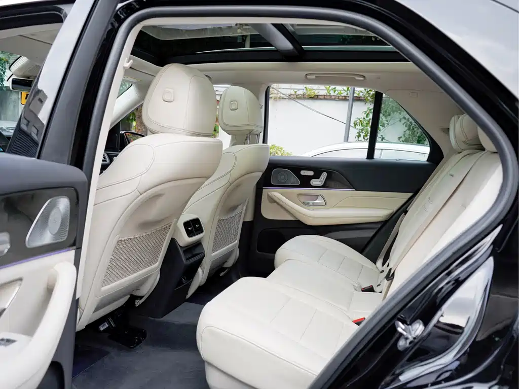 Mercedes-Benz GLE (Import) — миниатюра 12