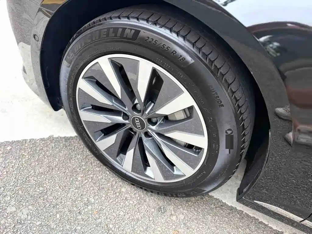 Audi A6L — миниатюра 8
