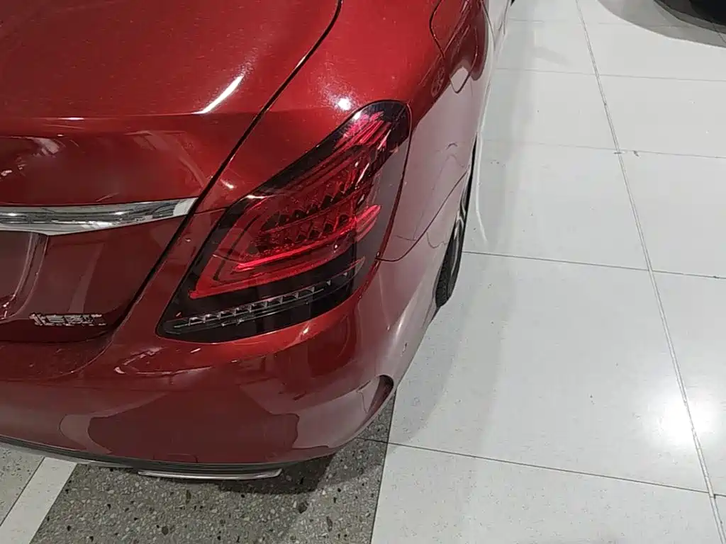 Mercedes-Benz C-Class — миниатюра 8