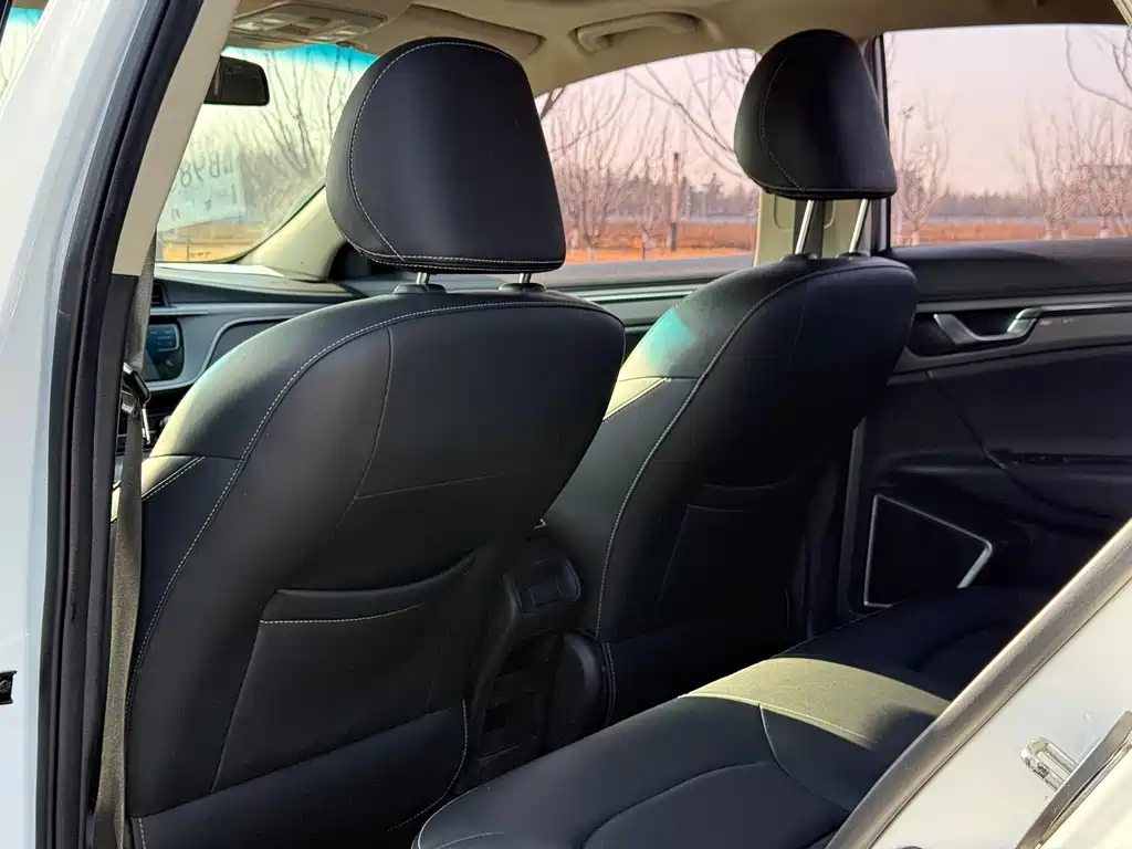 GEELY AUTOMOBILE EMGRAND GL