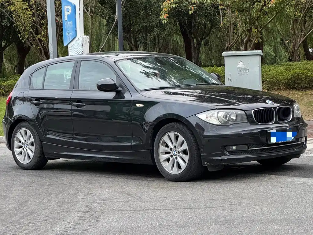 BMW 1 Series (Import) — миниатюра 3